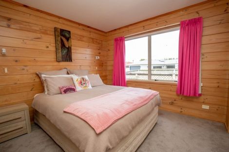 Photo of property in 4 Madgwick Place, Ngatea, 3503