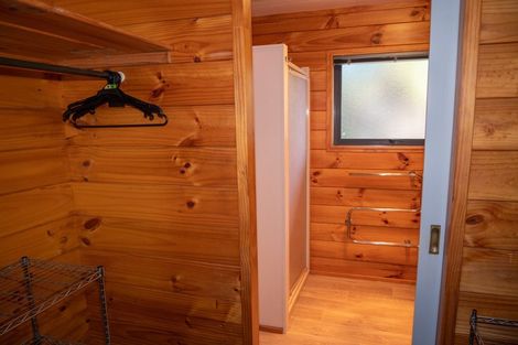 Photo of property in 33 Cable Bay Block Road, Cable Bay, 0420