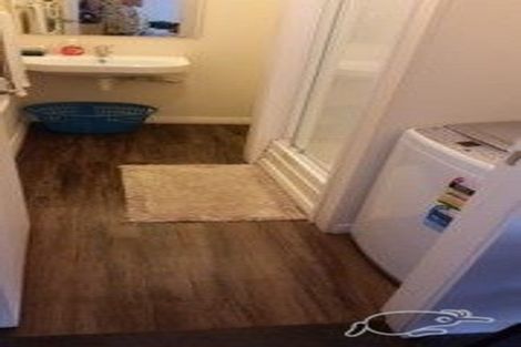 Photo of property in 19 Black Rock Road, Newlands, Wellington, 6037