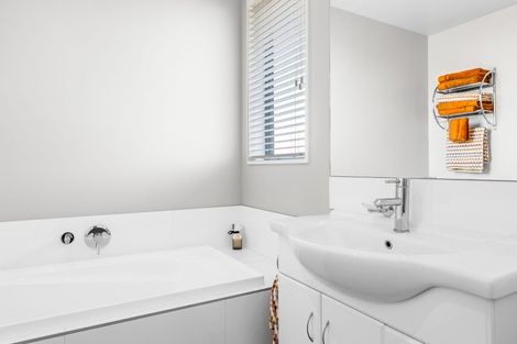 Photo of property in 1/24 Wairakei Road, Strowan, Christchurch, 8052