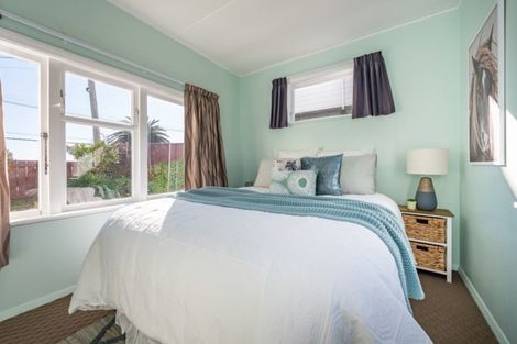 Photo of property in 190 Rosetta Road, Raumati South, Paraparaumu, 5032