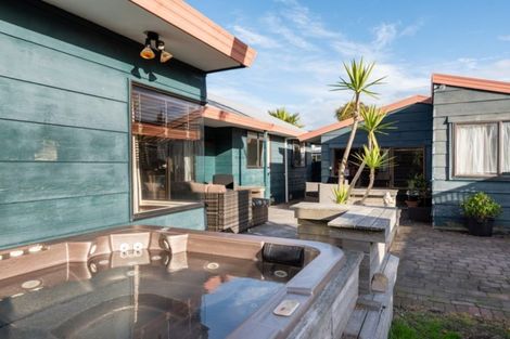 Photo of property in 75 Dickson Road, Papamoa Beach, Papamoa, 3118