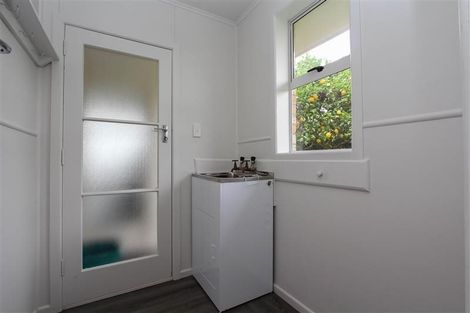 Photo of property in 16 Jeanette Street, Glenview, Hamilton, 3206