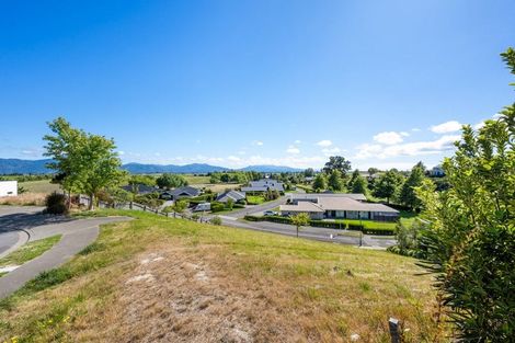 Photo of property in 36 Golf View Close, Fairhall, 7272