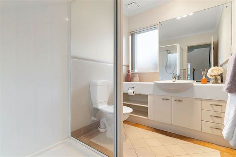 Photo of property in 9 Point View Link, East Tamaki Heights, Auckland, 2016