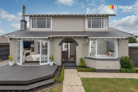 Photo of property in 1 Mure Street, Mosgiel, 9024