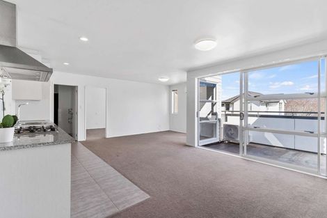 Photo of property in 210 Porchester Road, Takanini, 2112