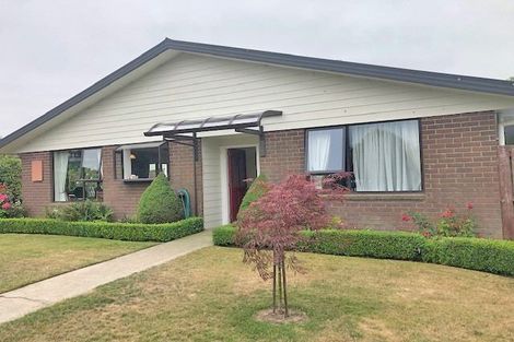 Photo of property in 9 Taiaroa Place, Southbridge, 7602