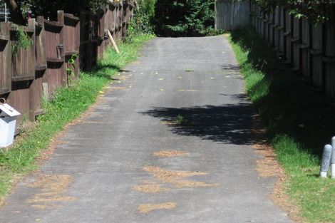 Photo of property in 40 Topliss Drive, Northcross, Auckland, 0632