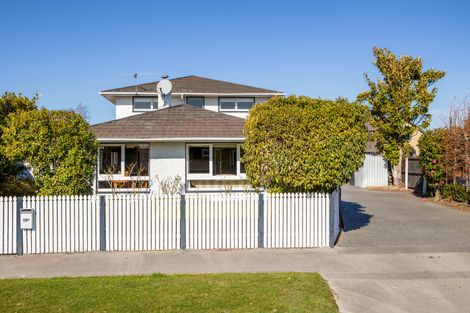 Photo of property in 1/19 Raxworthy Street, Ilam, Christchurch, 8041