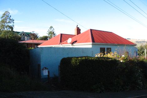 Photo of property in 2 Seddon Street, Ravensbourne, Dunedin, 9022