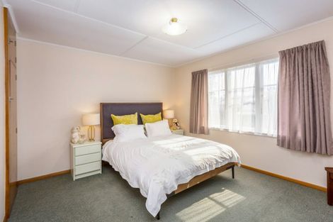 Photo of property in 27 Brooklyn Road, Carterton, 5713