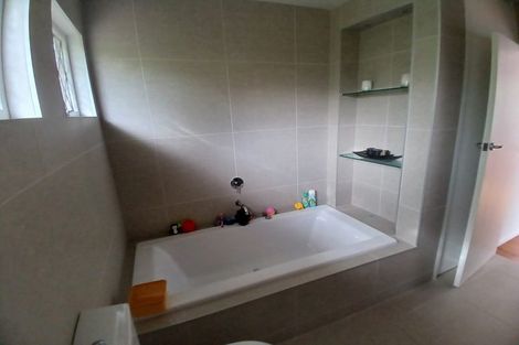 Photo of property in 819 Beach Road, Browns Bay, Auckland, 0630