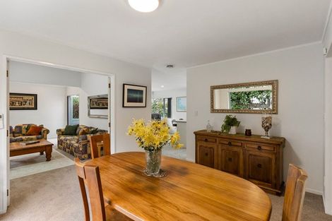 Photo of property in 1/36 Kowhai Road, Campbells Bay, Auckland, 0630