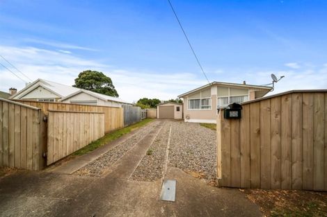 Photo of property in 88 South Road, Manaia, 4612