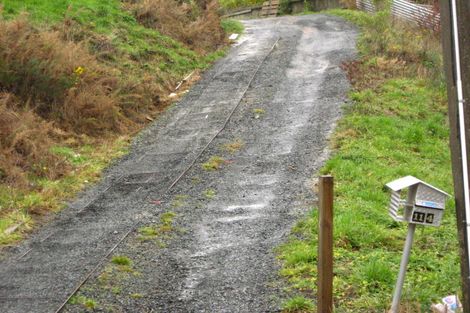 Photo of property in 114 Hall Road, Sawyers Bay, Port Chalmers, 9023