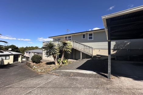 Photo of property in 211a Sunnynook Road, Wairau Valley, Auckland, 0627