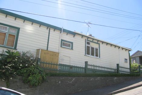 Photo of property in 3 Port Street, Mount Victoria, Wellington, 6011