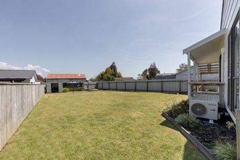 Photo of property in 74 College Road, Edgecumbe, 3120