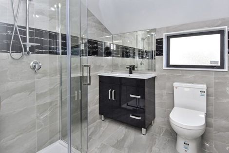 Photo of property in 3b Greers Road, Weymouth, Auckland, 2103