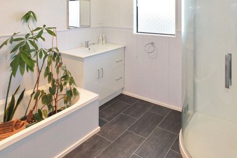 Photo of property in 8b Te Awa Street, Foxton Beach, Foxton, 4815