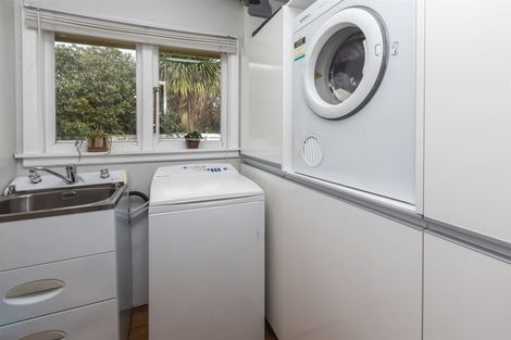 Photo of property in 8 Wildwood Avenue, Wainoni, Christchurch, 8061