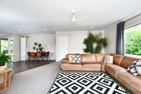 Photo of property in 27 Bethells Road, Waitakere, Auckland, 0816