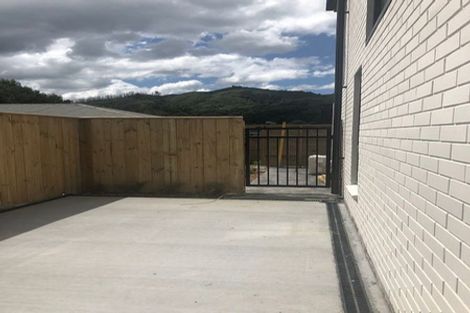 Photo of property in 1/27 Main Road, Wainuiomata, Lower Hutt, 5014