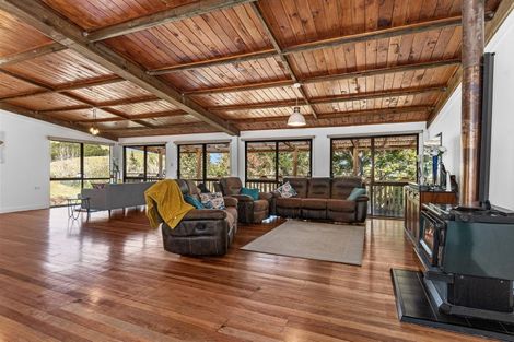 Photo of property in 1214 Paparoa-oakleigh Road, Taipuha, Whangarei, 0178