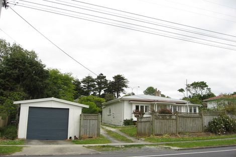 Photo of property in 77 Rodney Street, Wellsford, 0900