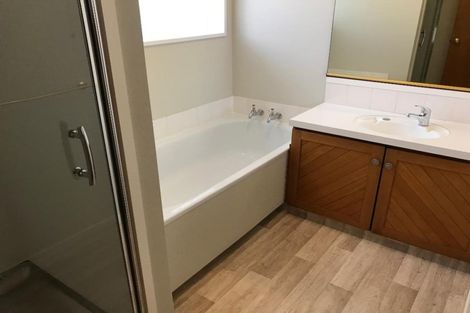 Photo of property in 1/9 Nortons Road, Avonhead, Christchurch, 8042