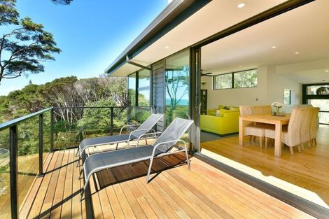 Photo of property in 31g Cochrane Avenue, Arkles Bay, Whangaparaoa, 0932