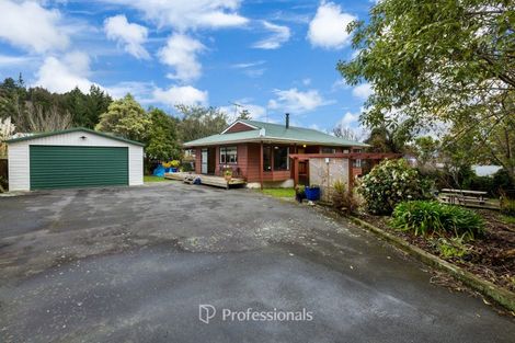 Photo of property in 11 Monarch Grove, Maoribank, Upper Hutt, 5018