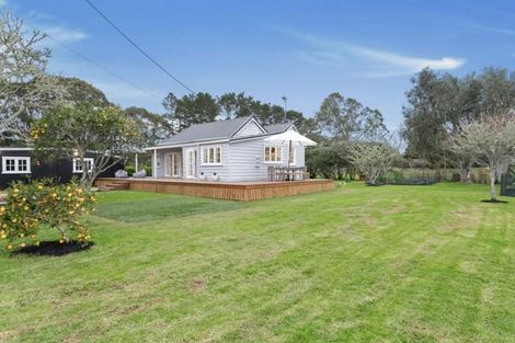 Photo of property in 29 Taupaki Road, Taupaki, Henderson, 0782