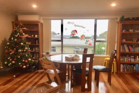 Photo of property in 192 Royal Road, Massey, Auckland, 0614