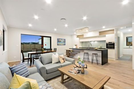 Photo of property in 13 Golden Avenue, Flat Bush, Auckland, 2019