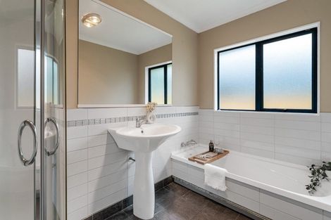 Photo of property in 54 Icarus Place, Sunnybrook, Rotorua, 3015