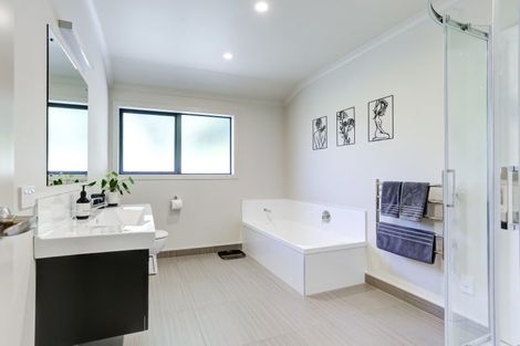 Photo of property in 7 Buckingham Place, Springvale, Whanganui, 4501