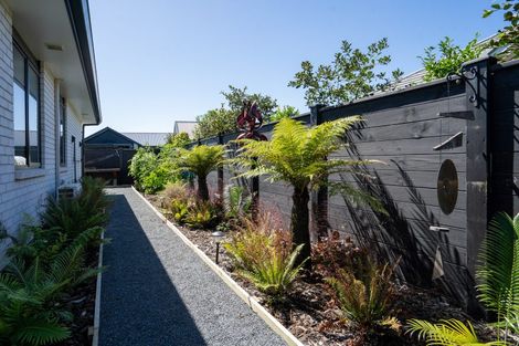 Photo of property in 13 Webber Street, Cambridge, 3434