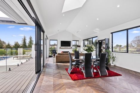 Photo of property in 17 Farrelly Place, Casebrook, Christchurch, 8051