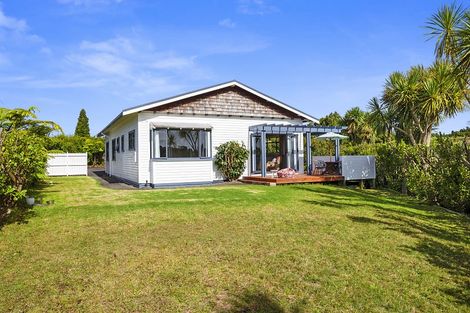 Photo of property in 376 Tukapa Street, Hurdon, New Plymouth, 4310