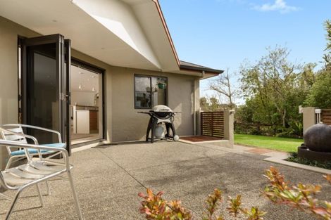 Photo of property in 25 Acornia Close, Ohauiti, Tauranga, 3112