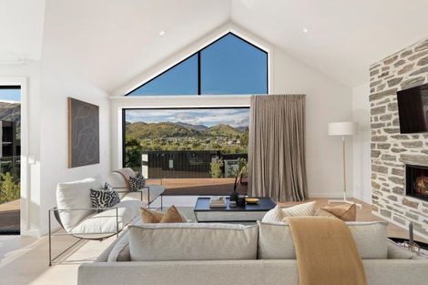 Photo of property in 4 Old Homestead Place, Kawarau Falls, Queenstown, 9300