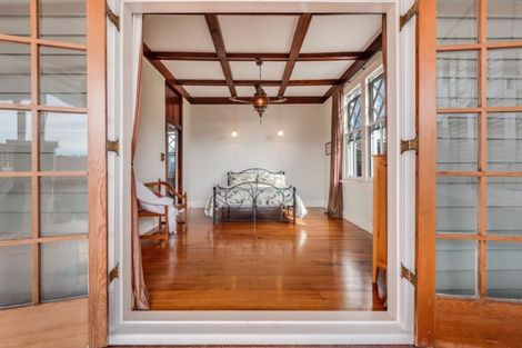 Photo of property in 366d Devonport Road, Tauranga South, Tauranga, 3112