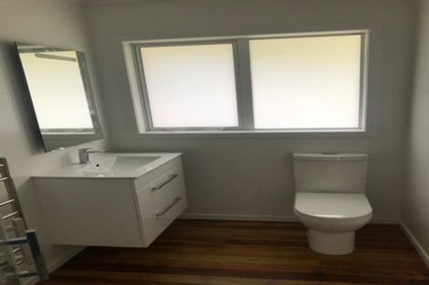 Photo of property in 2/74 Creswick Terrace, Northland, Wellington, 6012