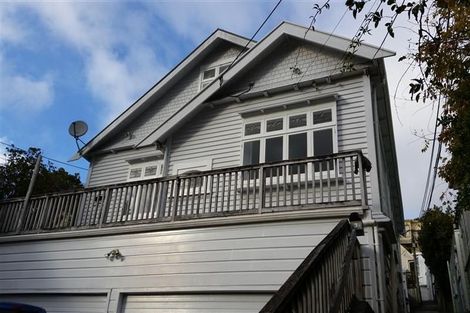 Photo of property in 3 Alameda Terrace, Aro Valley, Wellington, 6021