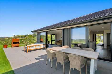 Photo of property in 25 Morepork Way, Papamoa, 3183