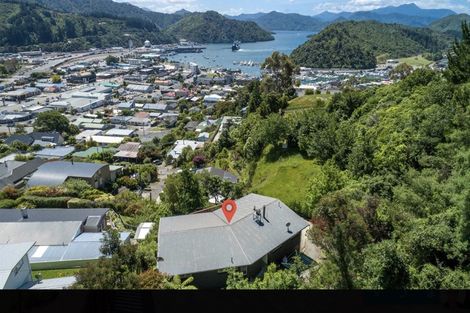 Photo of property in 47 Otago Street, Picton, 7220