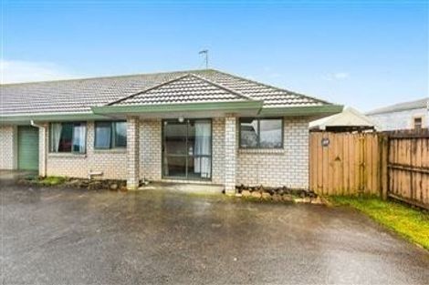 Photo of property in 1/11 Solveig Place, Randwick Park, Auckland, 2105