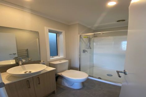 Photo of property in 3 Manawatere Way, Flat Bush, Auckland, 2019